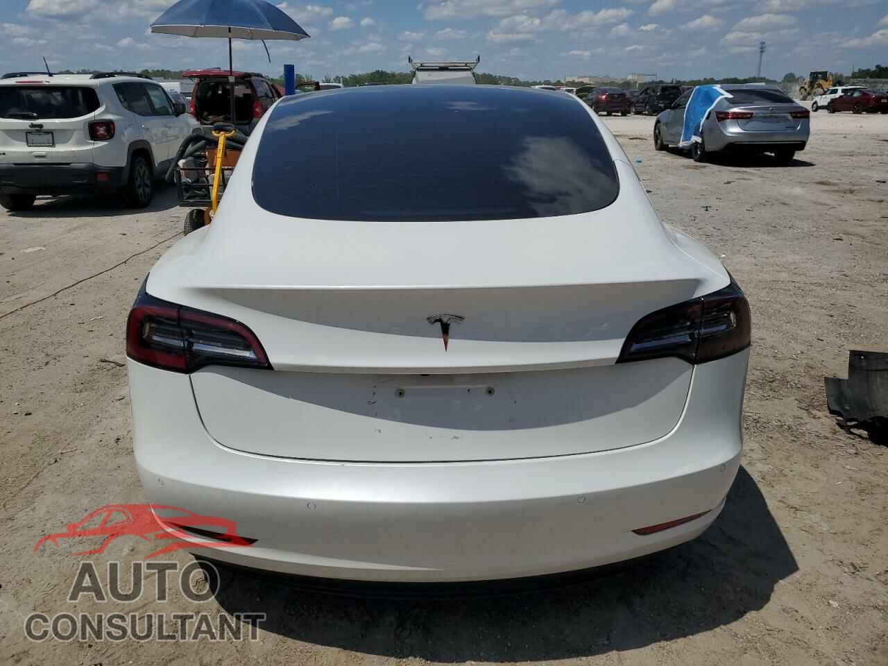 TESLA MODEL 3 2021 - 5YJ3E1EA3MF085641