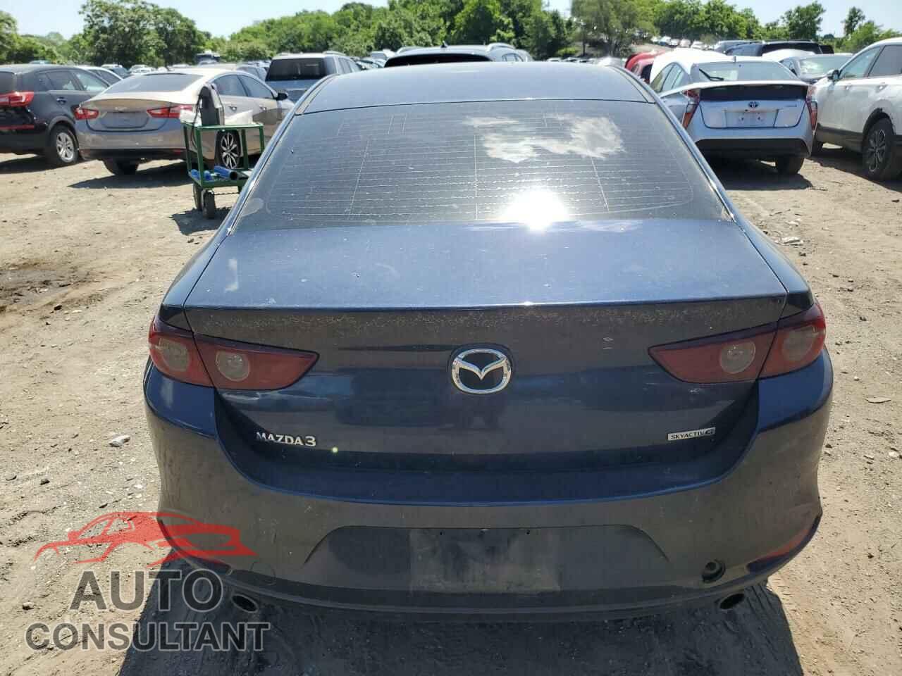 MAZDA 3 2019 - 3MZBPABL8KM111653