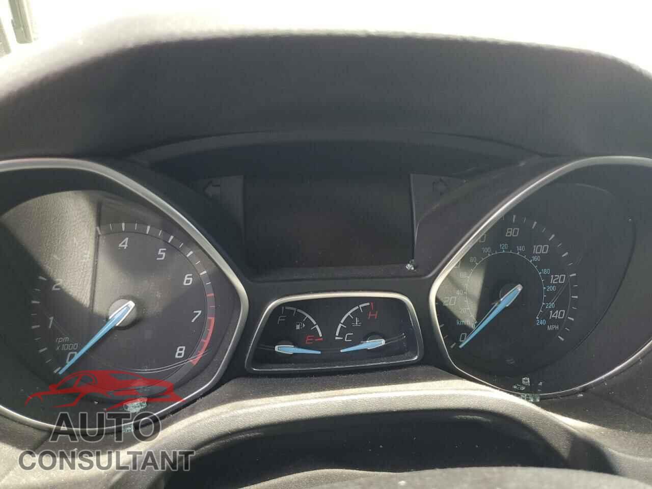 FORD FOCUS 2014 - 1FADP3F26EL356357