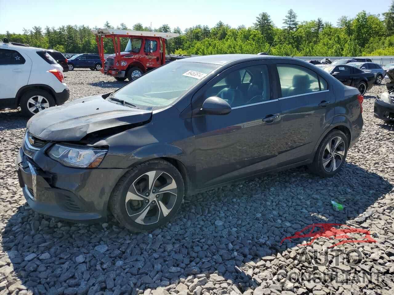 CHEVROLET SONIC 2017 - 1G1JF5SB2H4114352