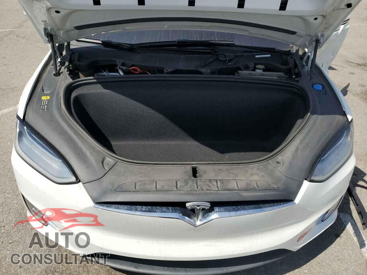 TESLA MODEL X 2017 - 5YJXCBE2XHF051384
