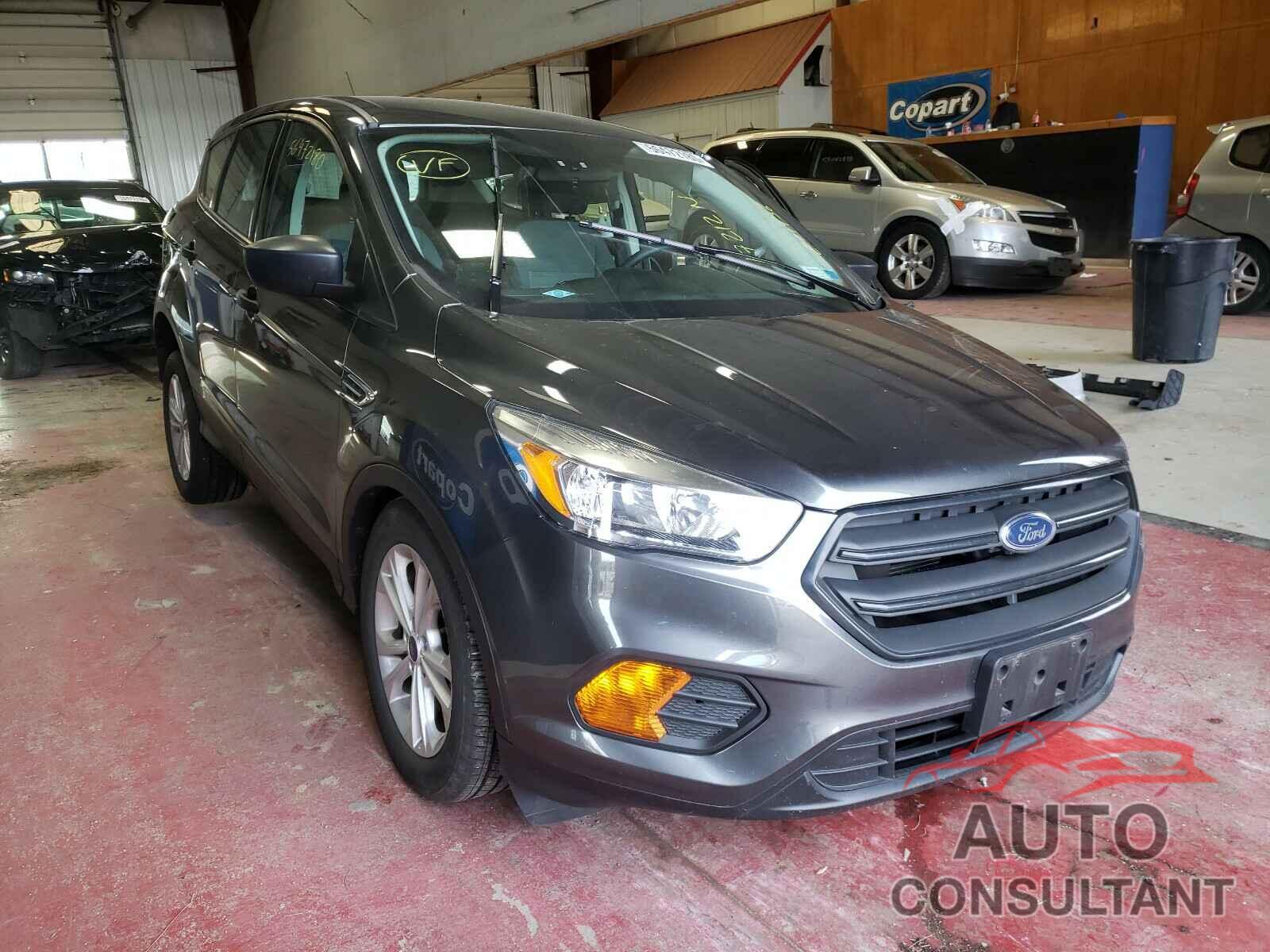 FORD ESCAPE 2017 - 1FMCU0F74HUE21936
