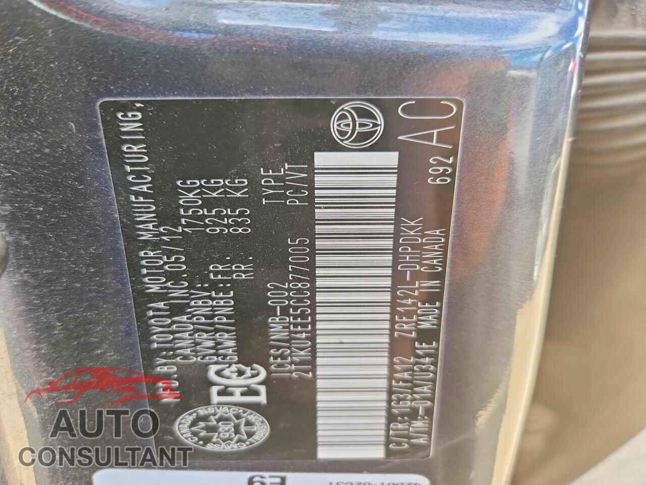 TOYOTA MATRIX 2012 - 2T1KU4EE5CC877005