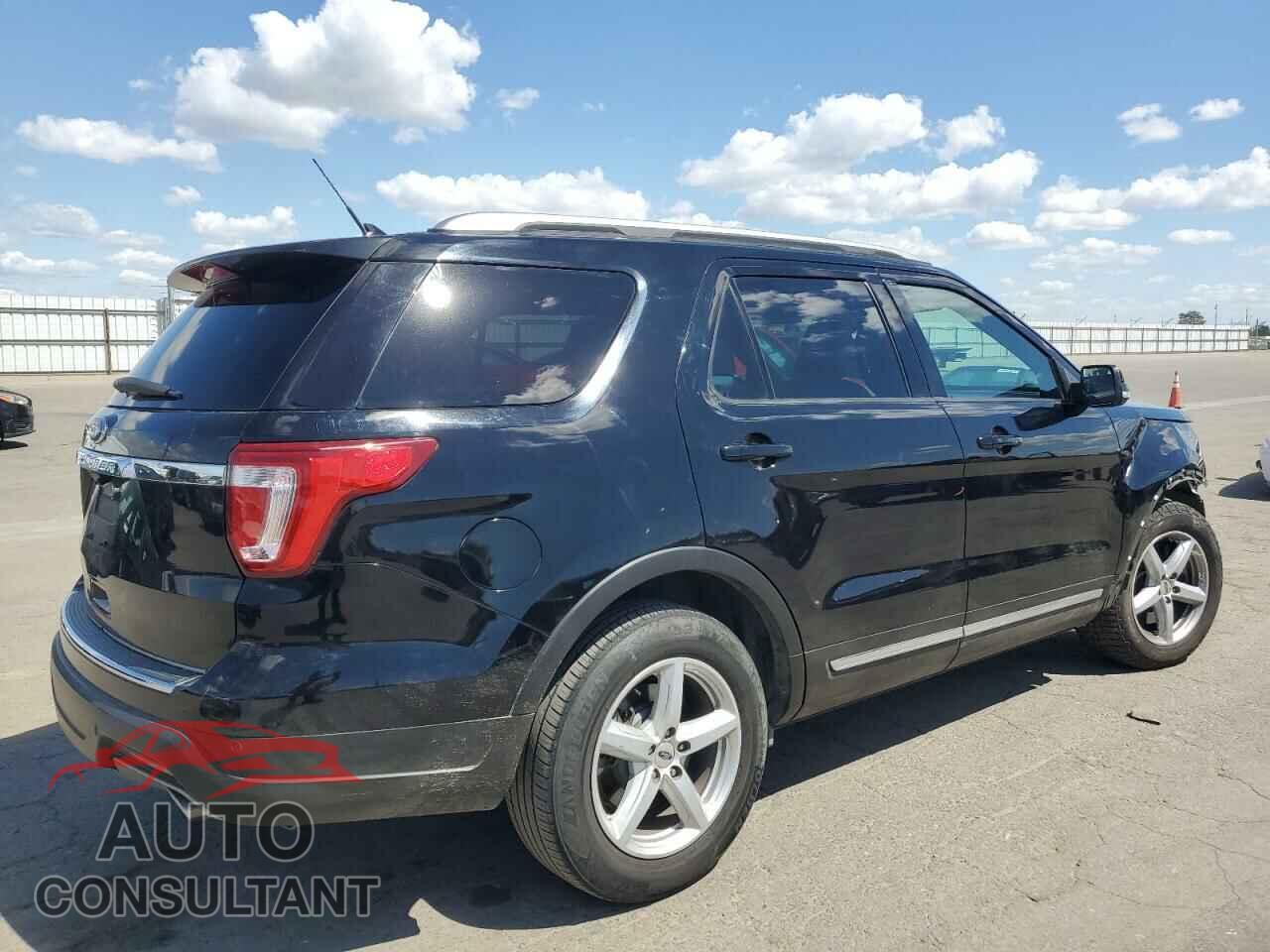 FORD EXPLORER 2018 - 1FM5K7D87JGB60129