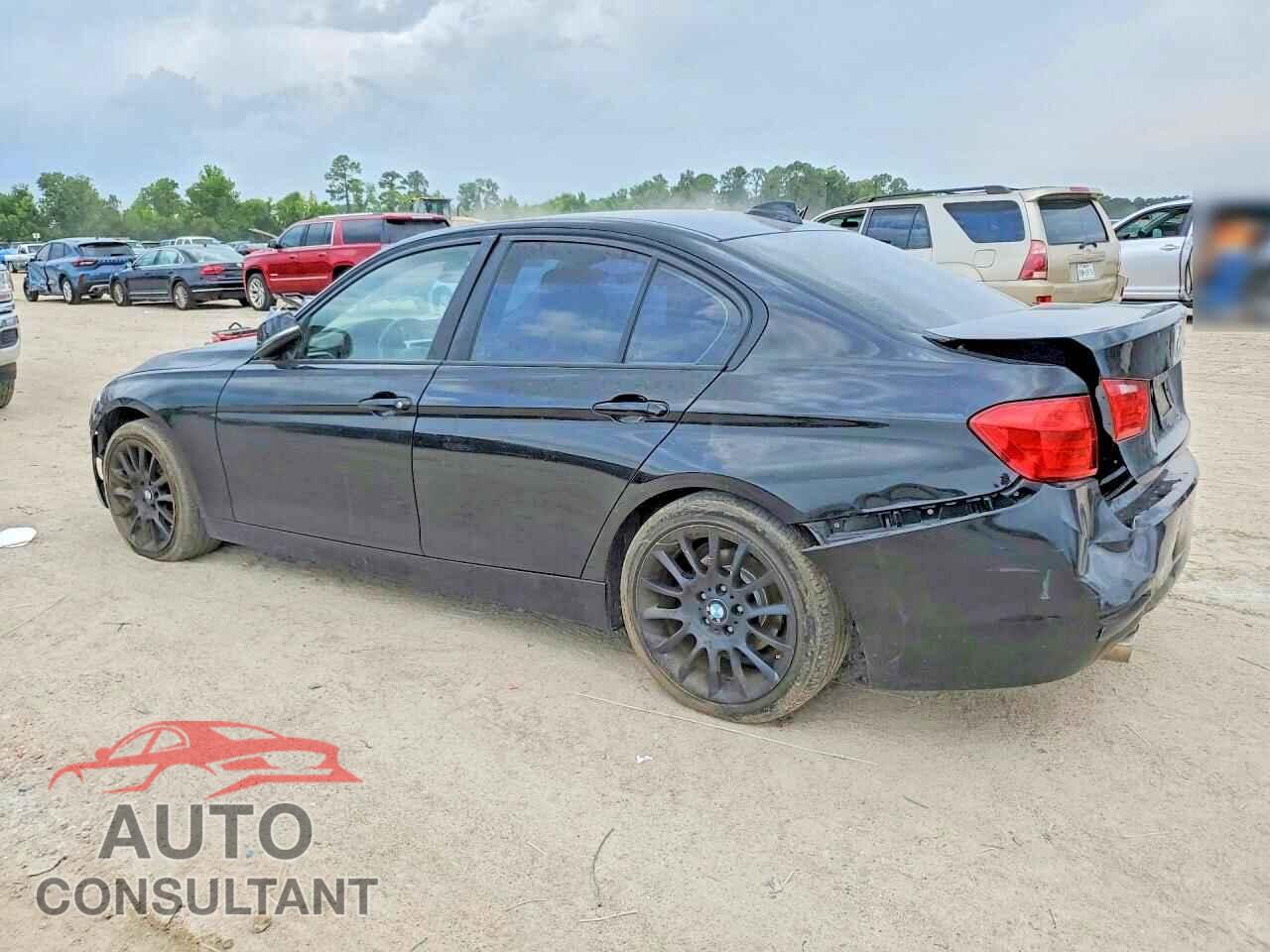 BMW 3 SERIES 2015 - WBA3A5C55FP604851