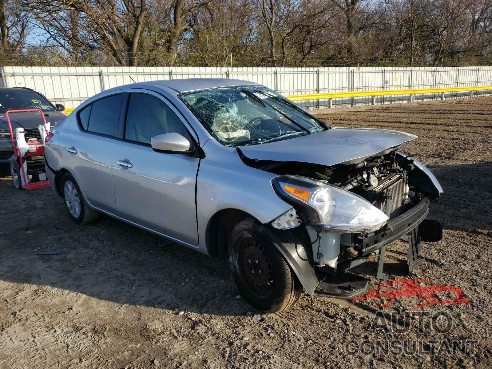 NISSAN VERSA 2017 - 3N1CN7AP7HK466826