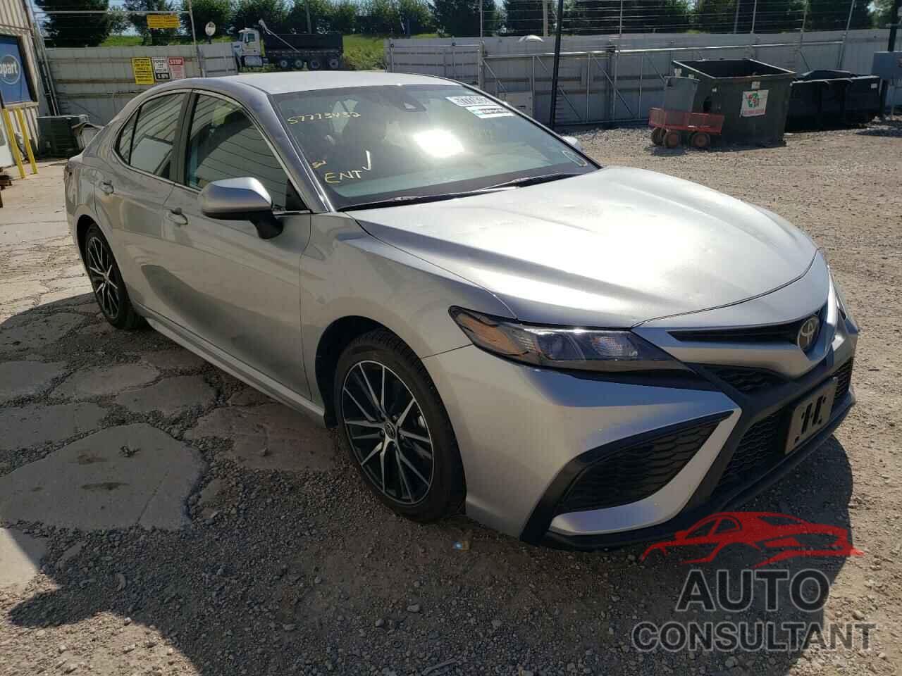 TOYOTA CAMRY 2021 - 4T1G11AK3MU455498