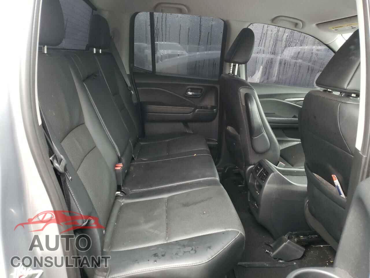 HONDA RIDGELINE 2017 - 5FPYK3F55HB031637