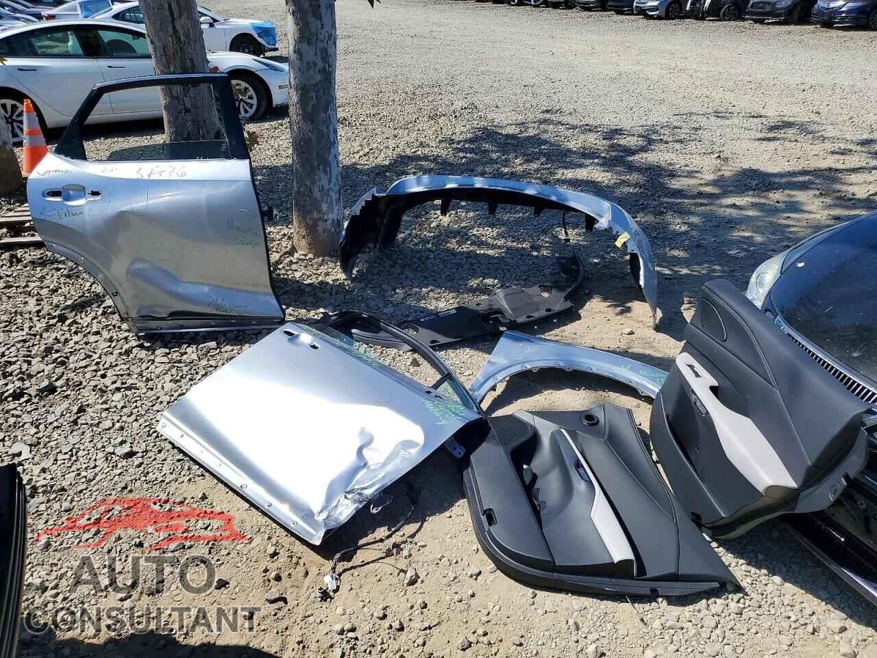 LEXUS UNKNOWN 2025 - 2T2BBMCA2SC103665