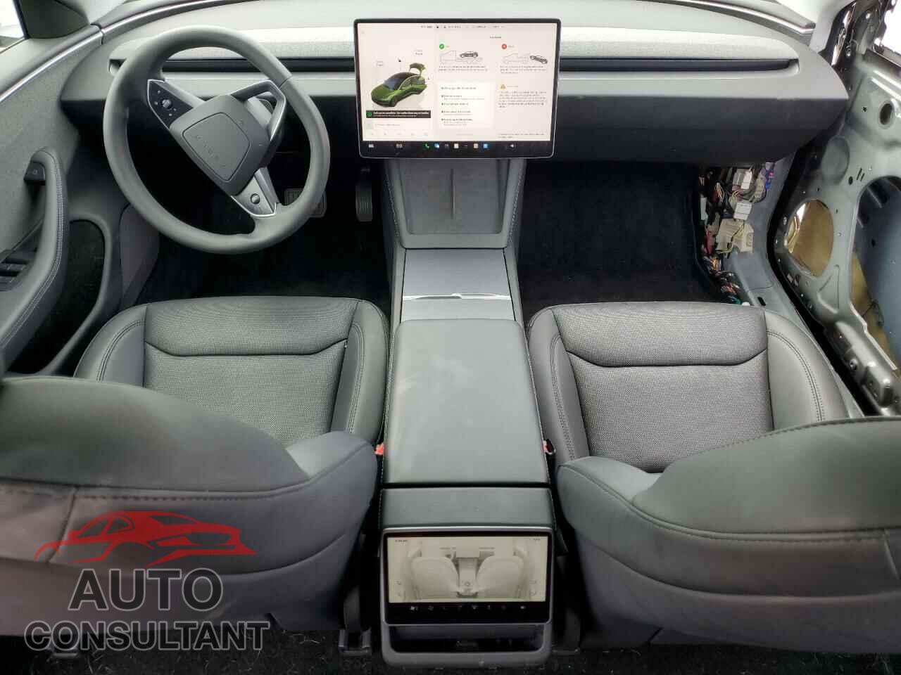 TESLA MODEL 3 2024 - 5YJ3E1EA7RF785010