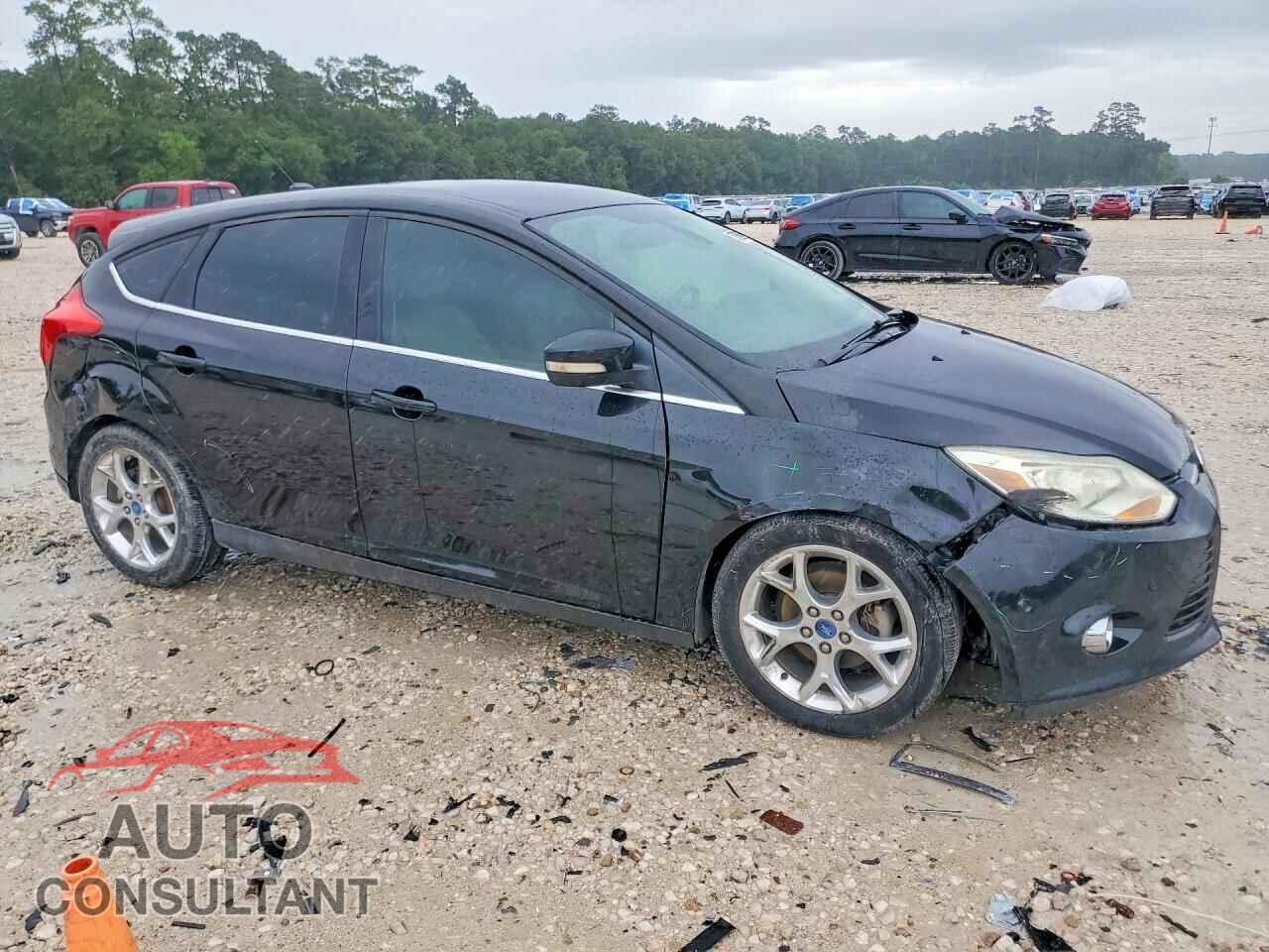 FORD FOCUS 2012 - 1FAHP3M20CL342911