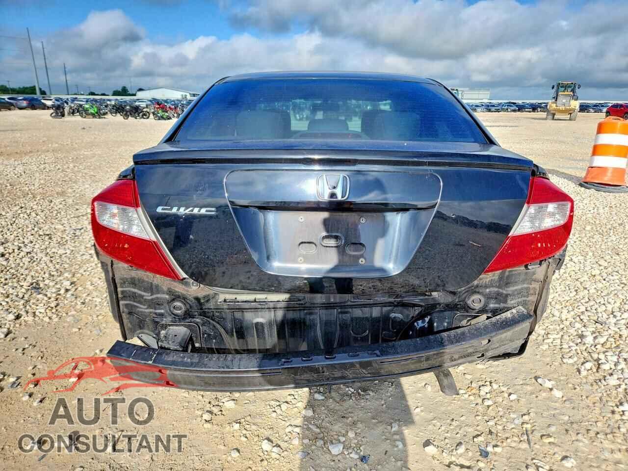 HONDA CIVIC 2012 - 2HGFB2F53CH312995