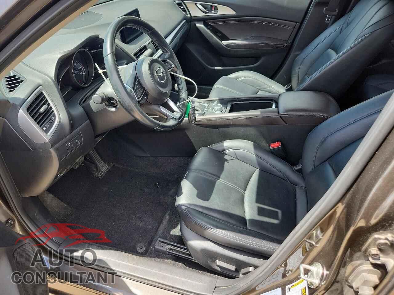 MAZDA 3 2017 - JM1BN1V77H1103377
