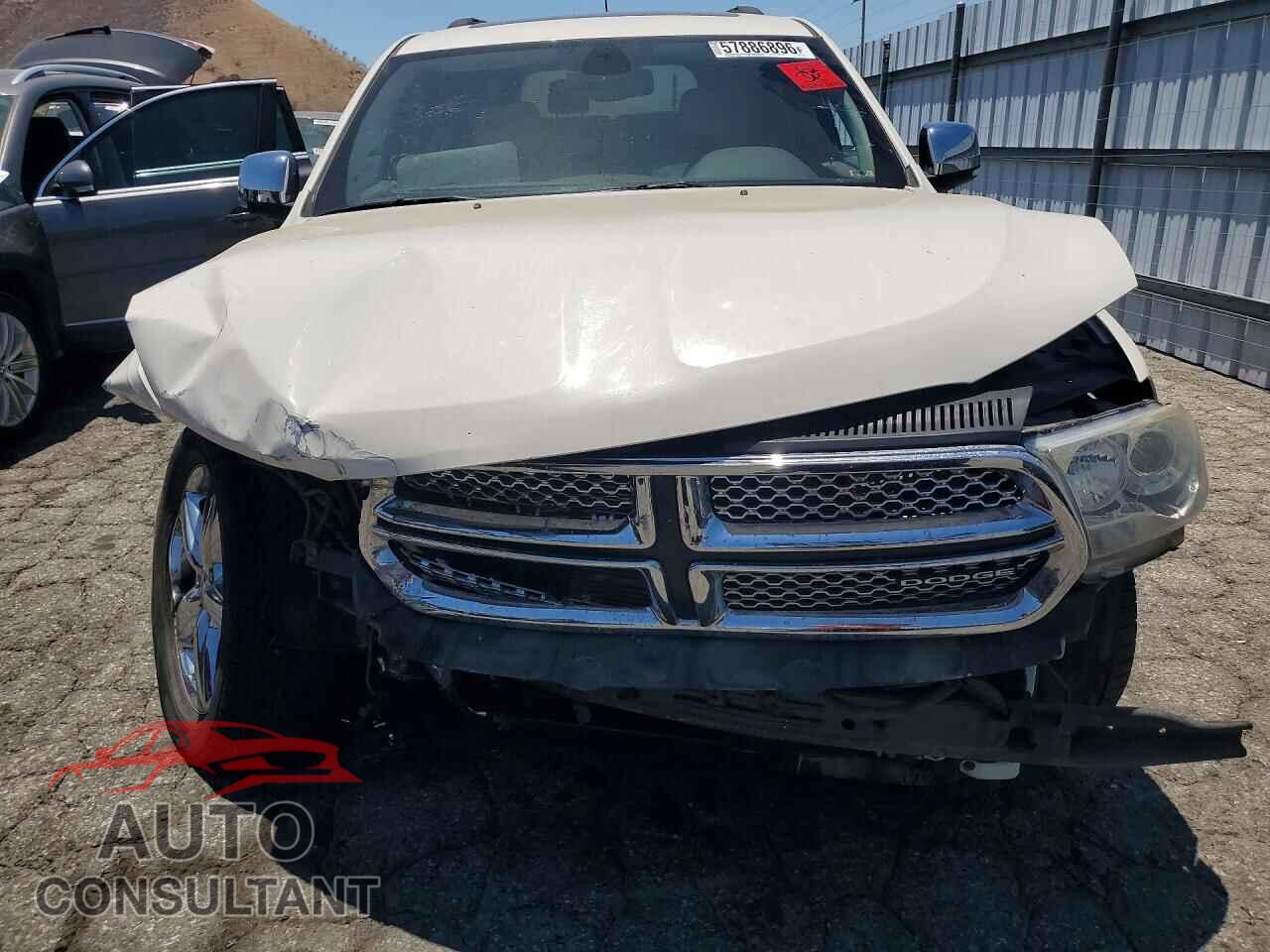 DODGE DURANGO 2012 - 1C4SDJET7CC211544