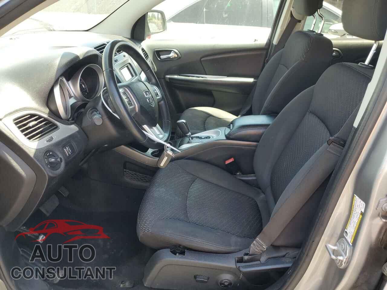 DODGE JOURNEY 2017 - 3C4PDCBG7HT547666