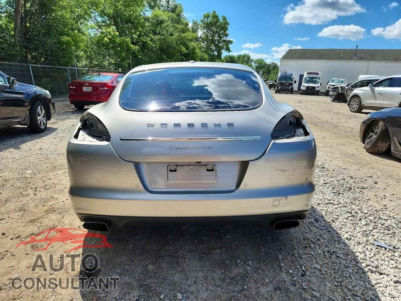 PORSCHE PANAMERA 2012 - WP0AA2A72CL018852