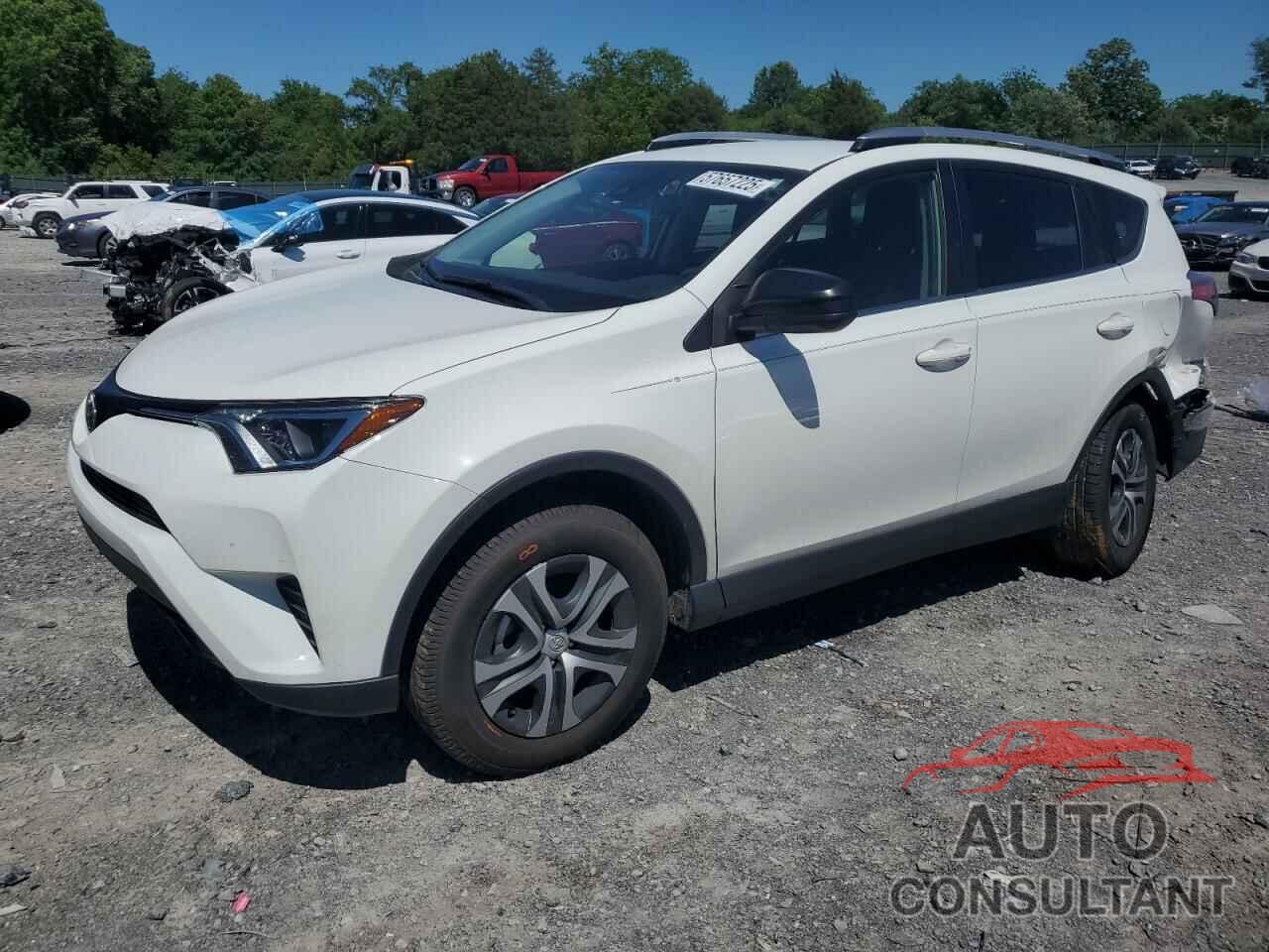 TOYOTA RAV4 2017 - JTMBFREVXHJ147612