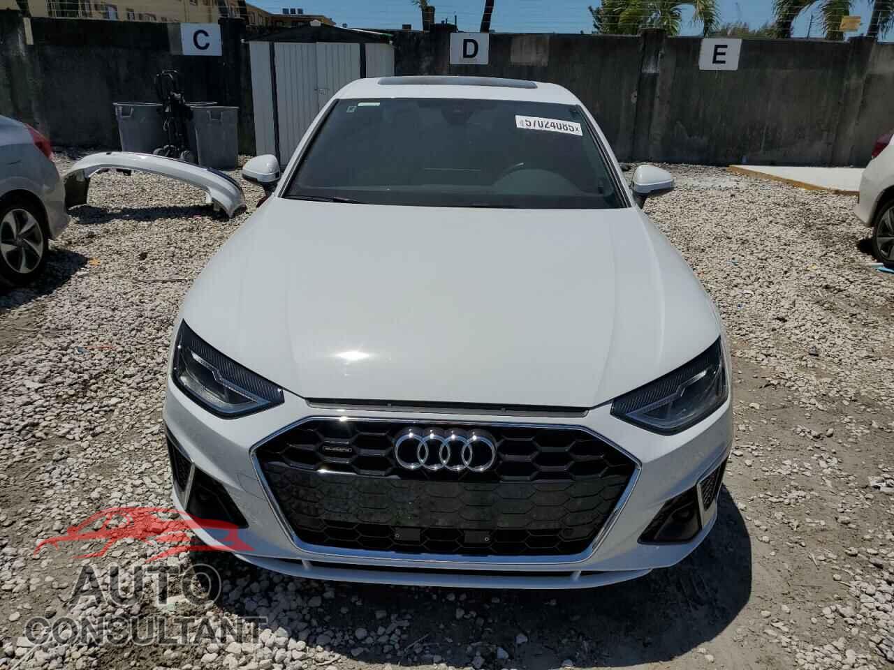 AUDI A4 2021 - WAUDAAF42MA060048