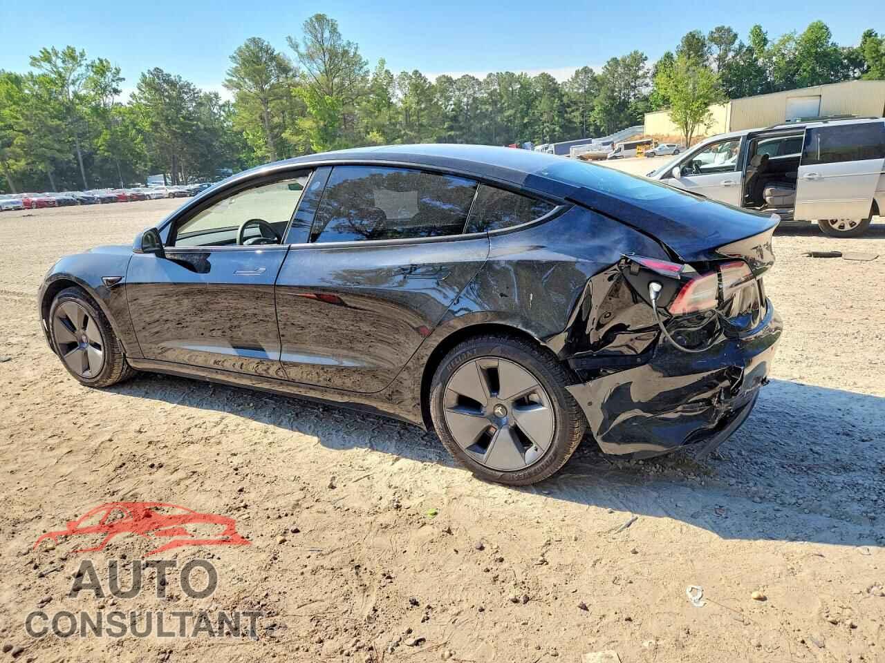 TESLA MODEL 3 2021 - 5YJ3E1EB2MF056043