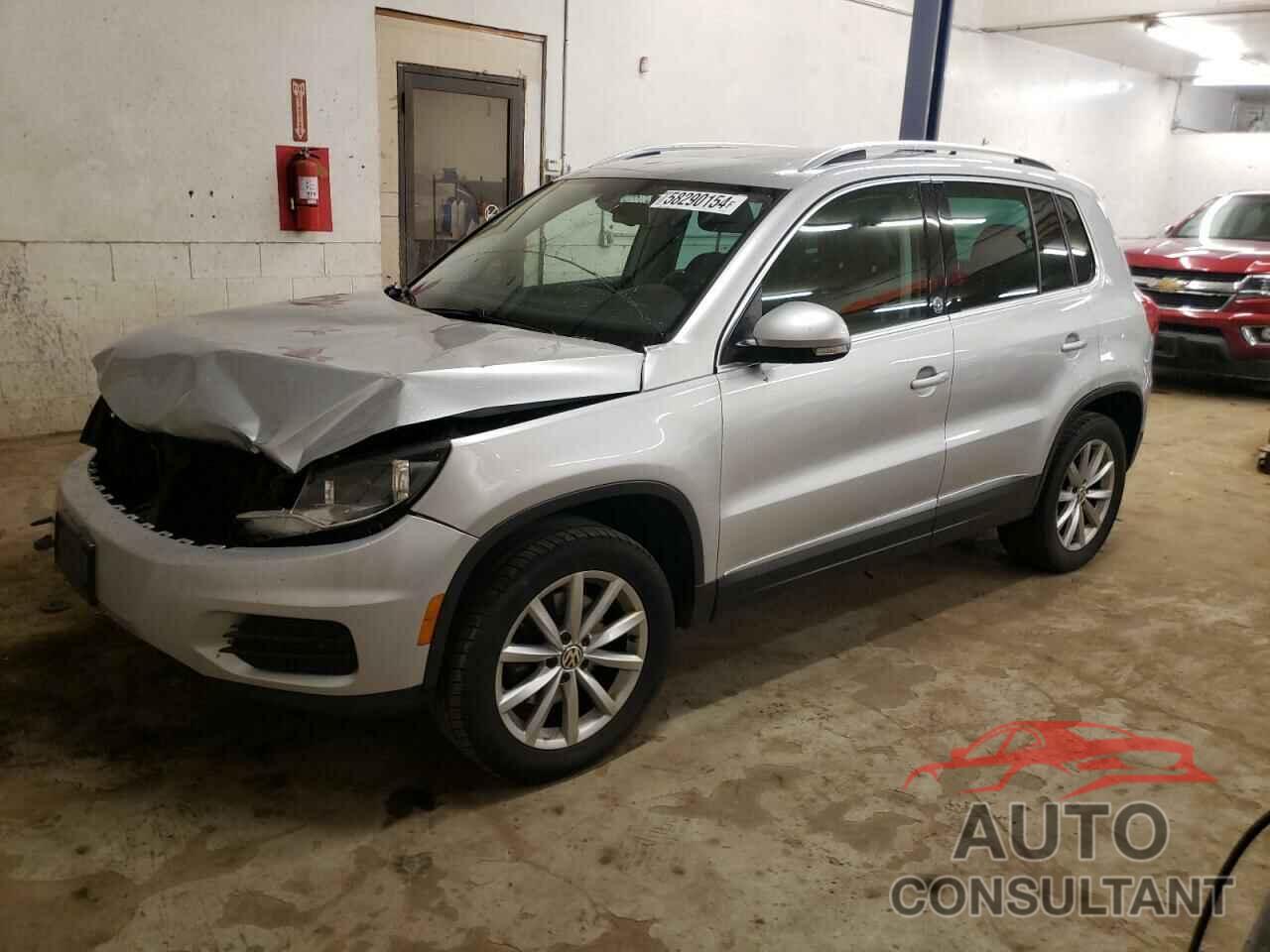 VOLKSWAGEN TIGUAN 2017 - WVGSV7AXXHK013428