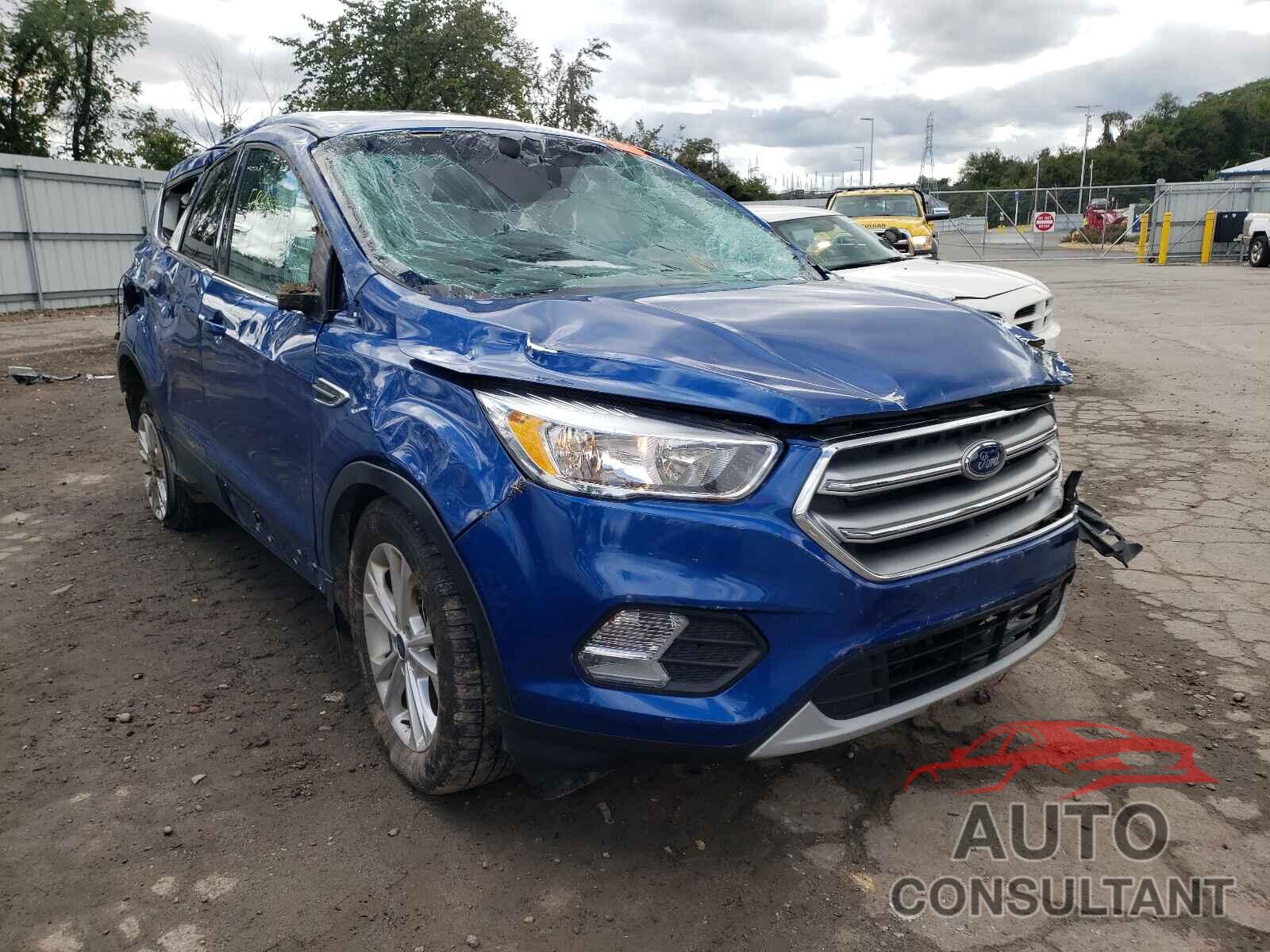 FORD ESCAPE 2017 - 1FMCU9GD8HUE88516