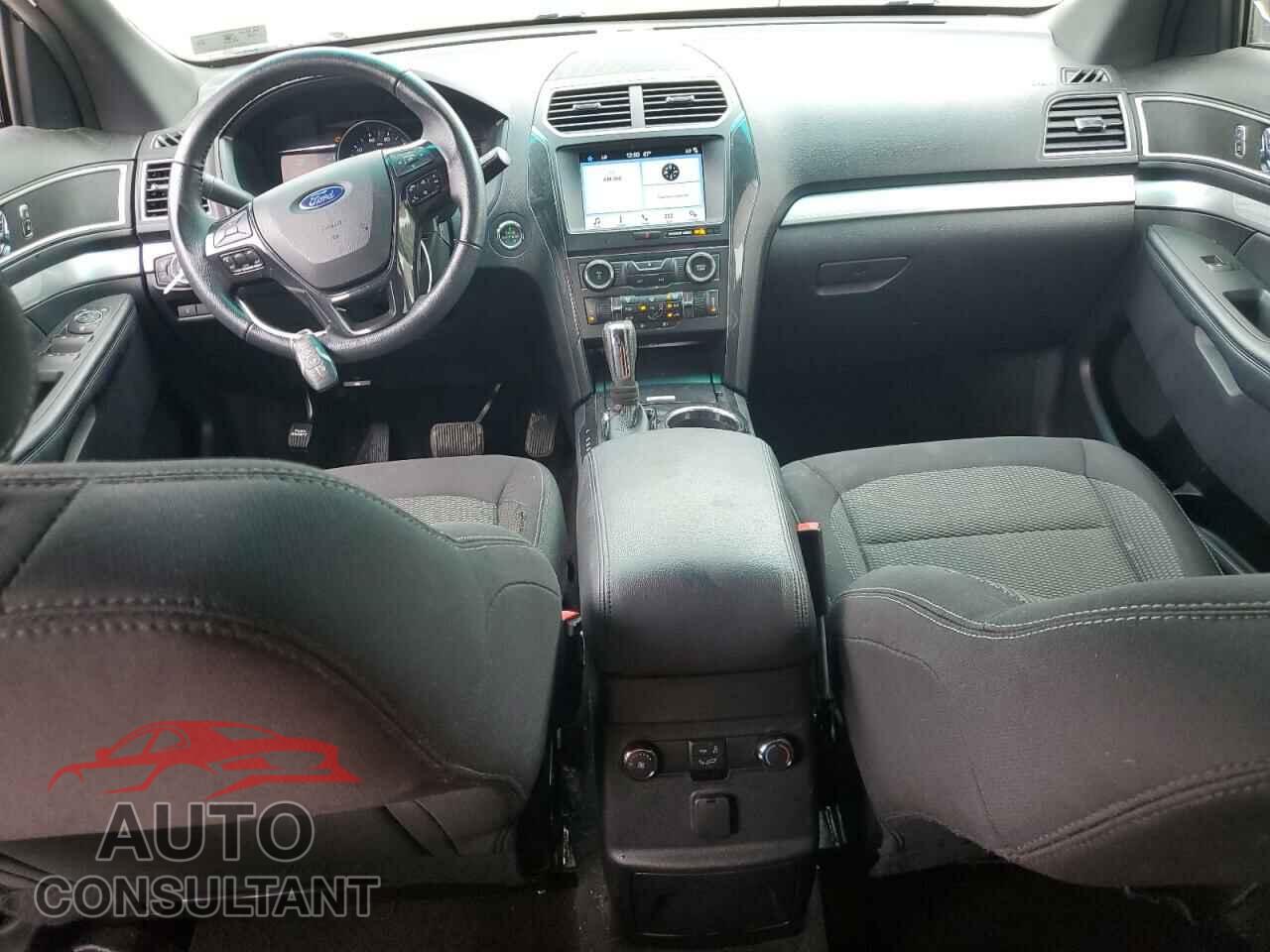FORD EXPLORER 2017 - 1FM5K8D86HGB68092