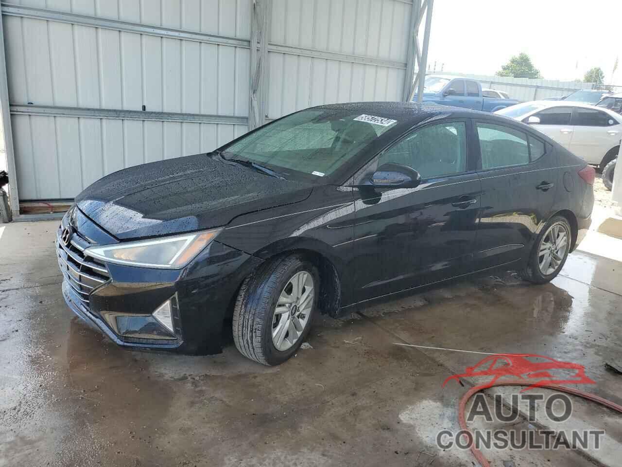 HYUNDAI ELANTRA 2019 - KMHD84LF9KU844112