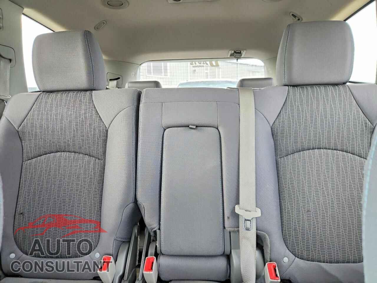 CHEVROLET TRAVERSE 2013 - 1GNKVFED1DJ183473