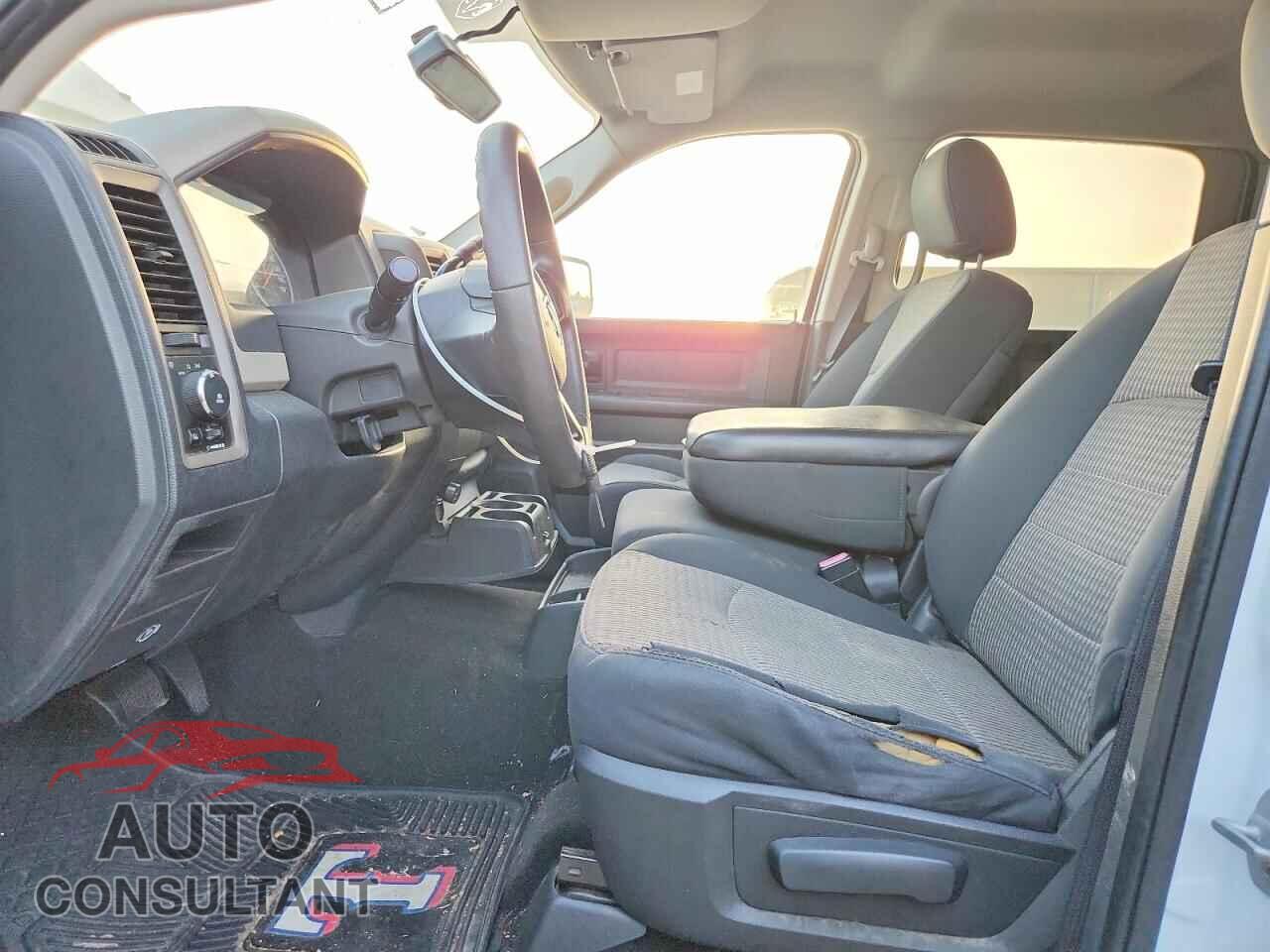 DODGE RAM 1500 2012 - 1C6RD6KT1CS201086