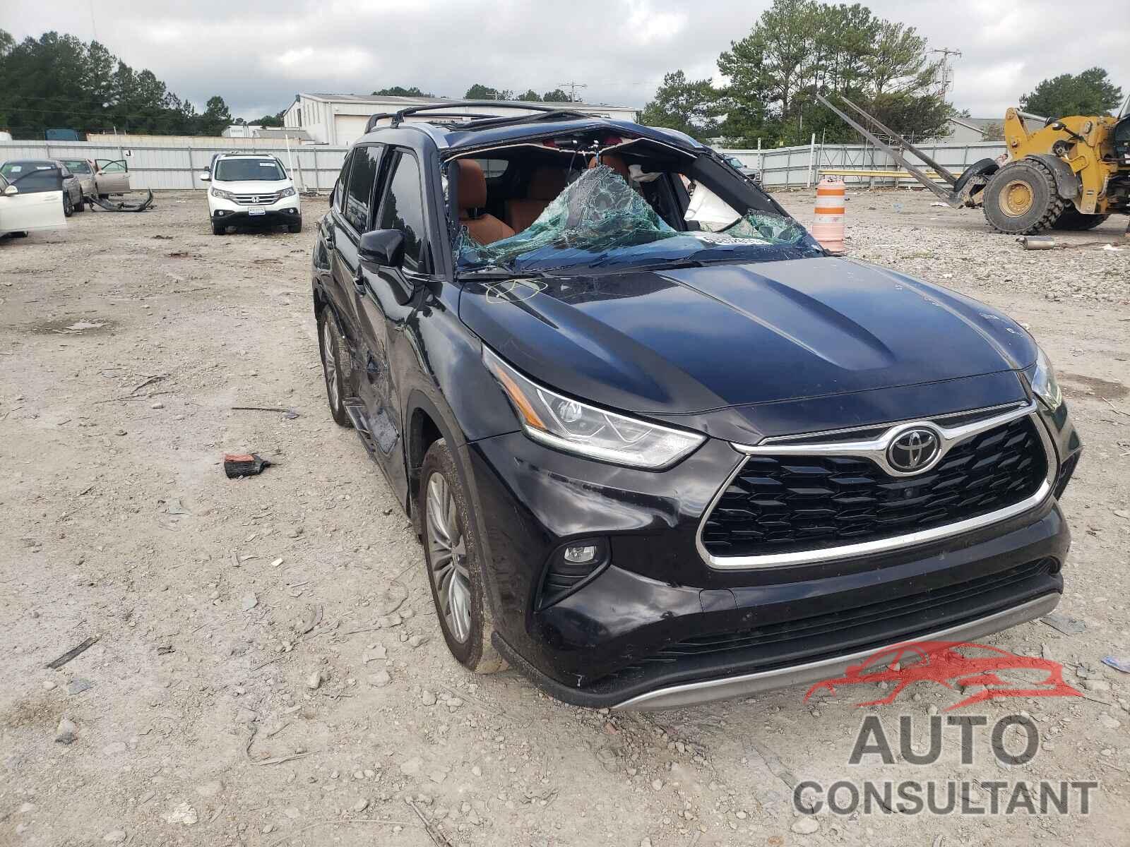 TOYOTA HIGHLANDER 2020 - 5TDFZRBH0LS036845