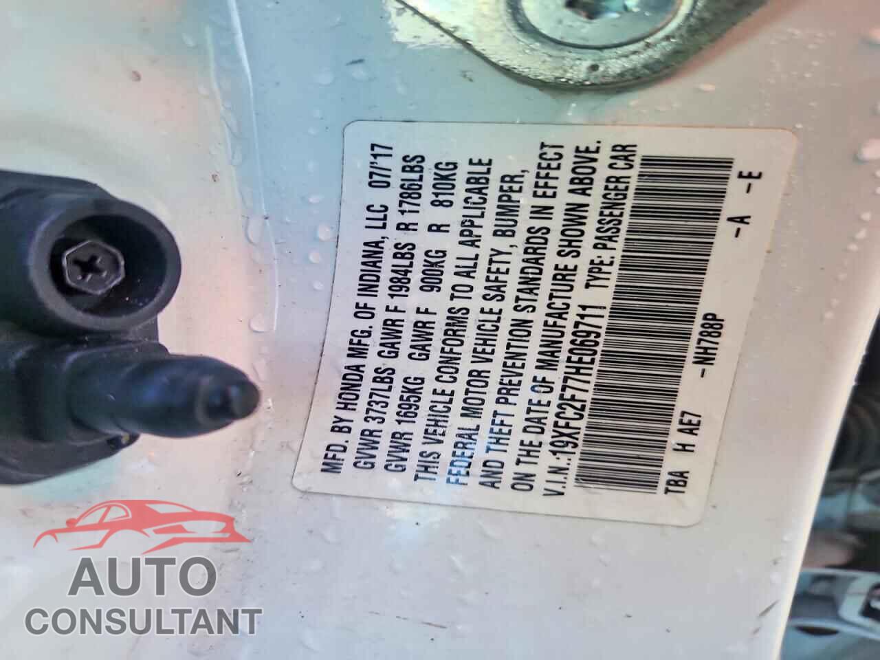 HONDA CIVIC 2017 - 19XFC2F77HE069711