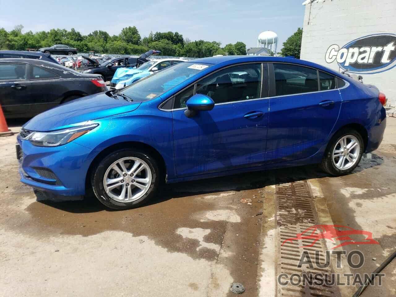 CHEVROLET CRUZE 2018 - 1G1BE5SMXJ7192388