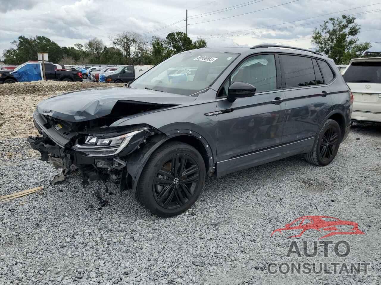 VOLKSWAGEN TIGUAN 2022 - 3VVCB7AX1NM063447