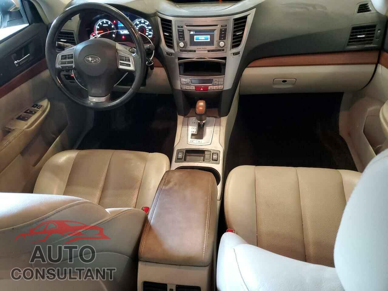 SUBARU OUTBACK 2014 - 4S4BRBLC8E3286973