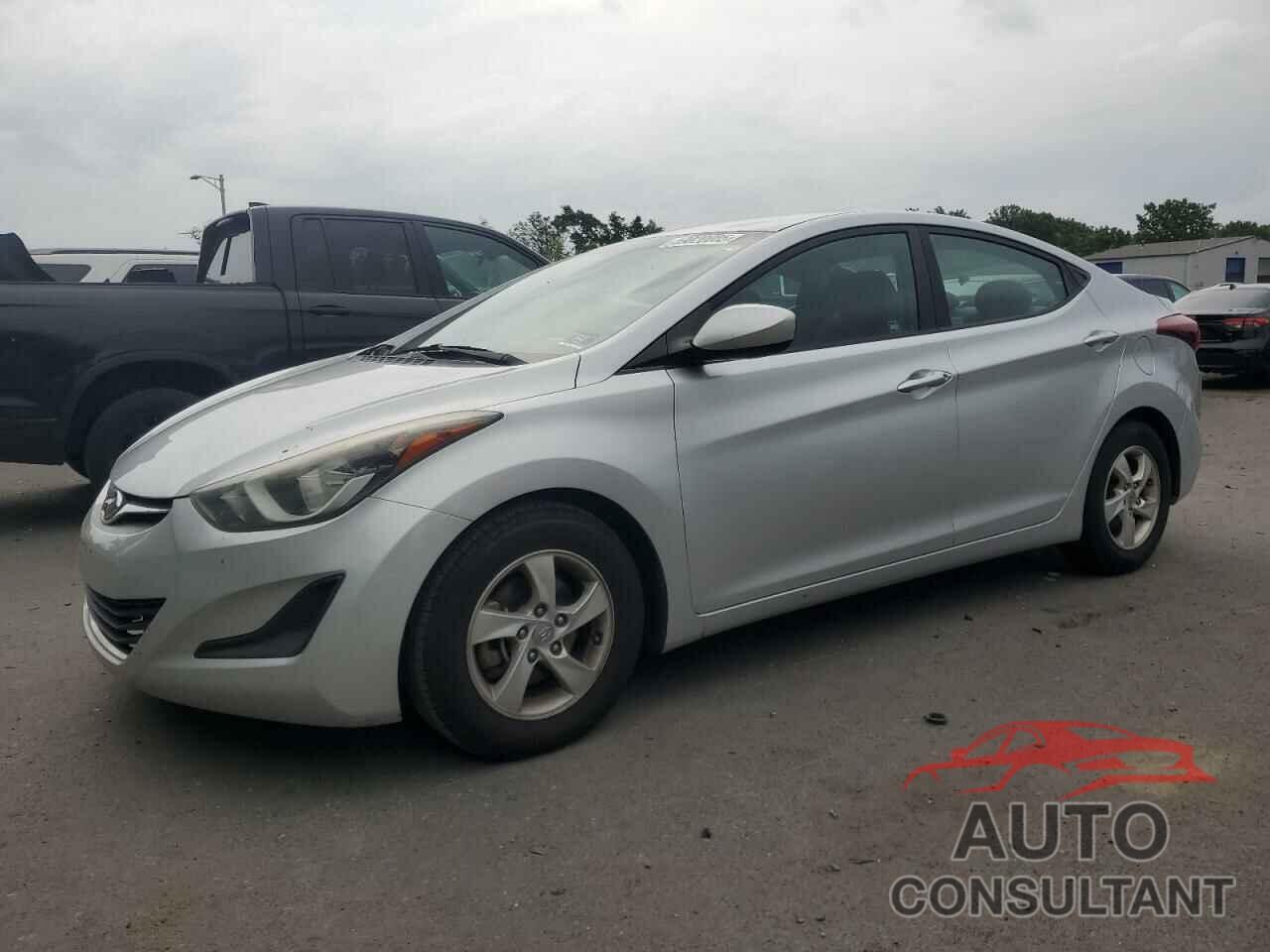 HYUNDAI ELANTRA 2015 - 5NPDH4AE4FH641854
