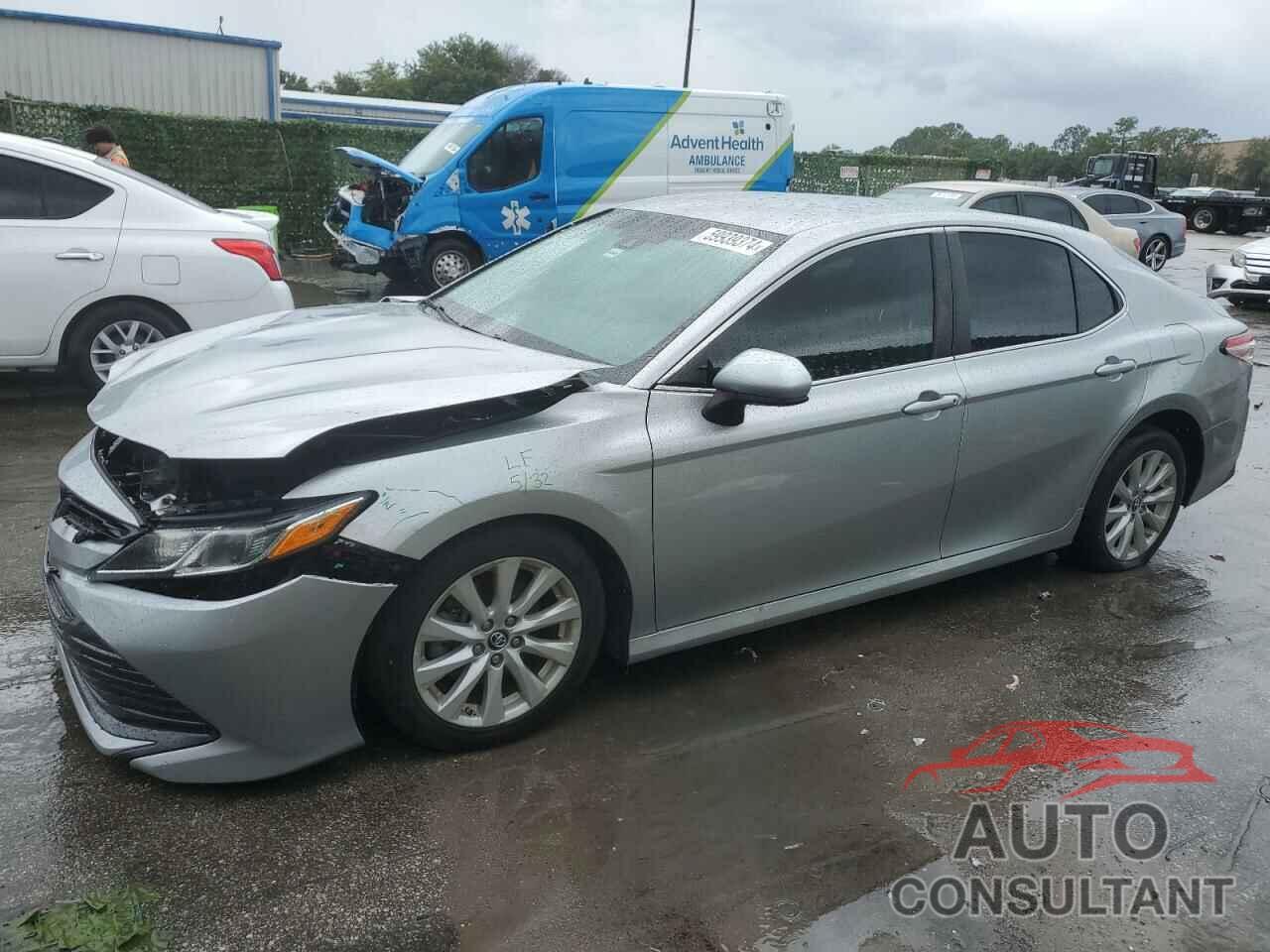 TOYOTA CAMRY 2018 - 4T1B11HKXJU070421