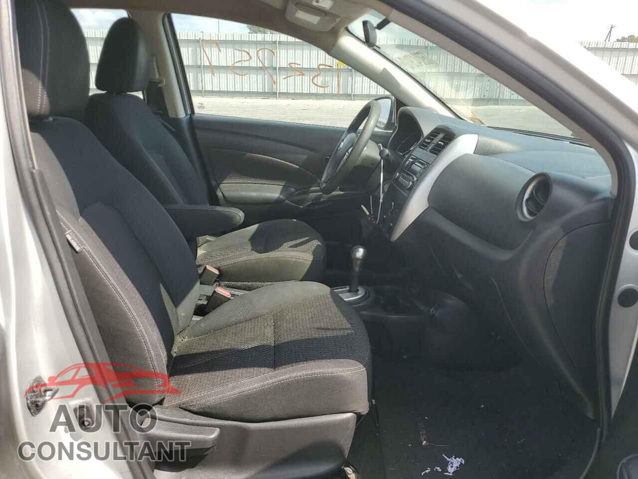 NISSAN VERSA 2017 - 3N1CN7AP1HL813500