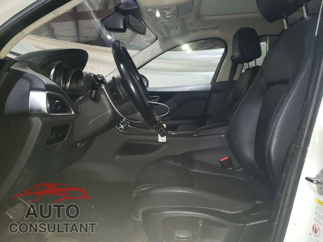 JAGUAR F-PACE 2019 - SADCS2FX9KA602971