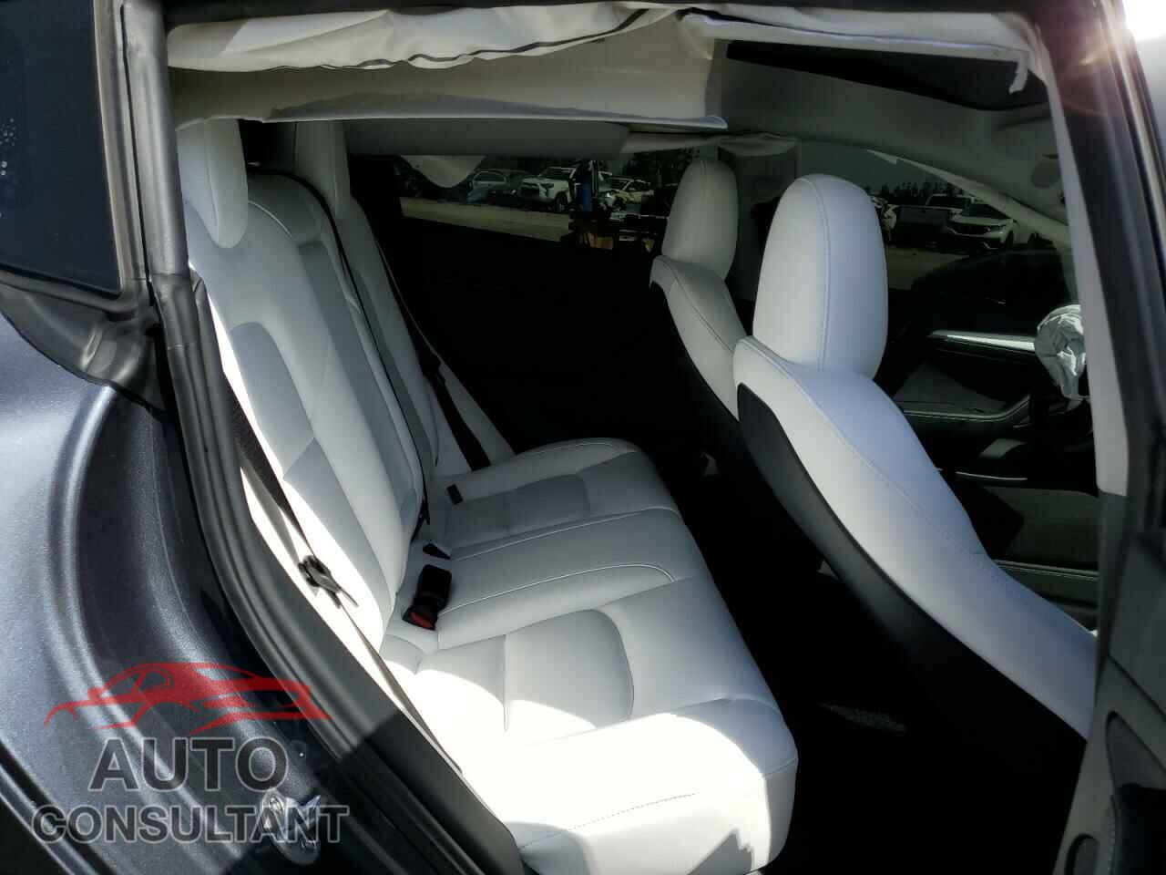 TESLA MODEL 3 2023 - 5YJ3E1EA1PF701664