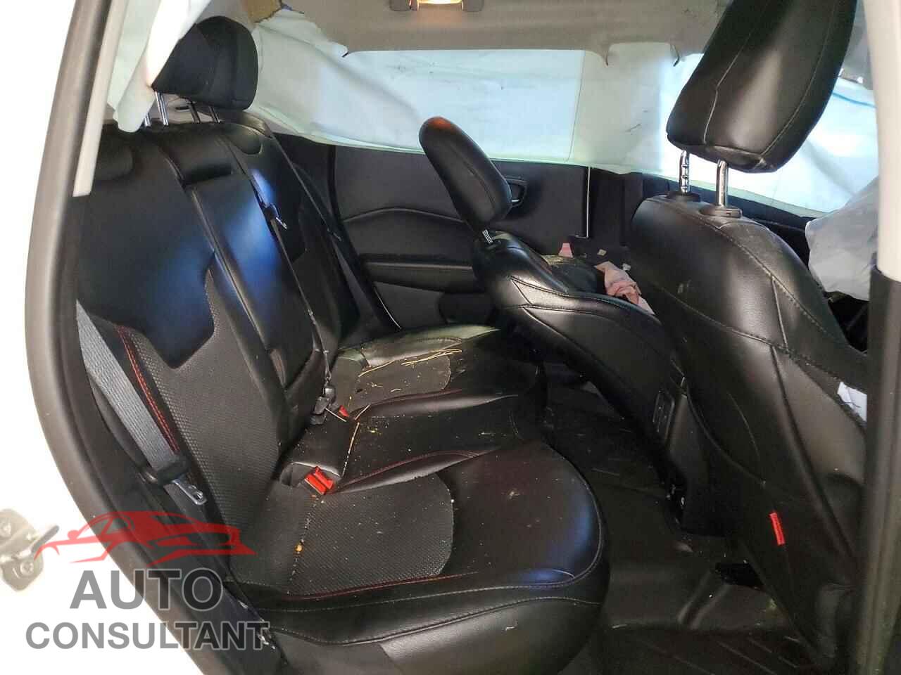 JEEP COMPASS 2020 - 3C4NJDDB4LT184727