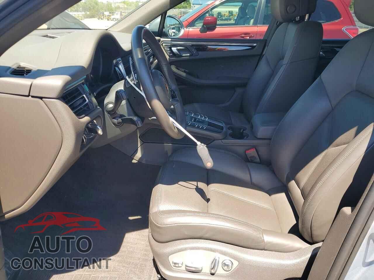 PORSCHE MACAN 2021 - WP1AA2A59MLB17148