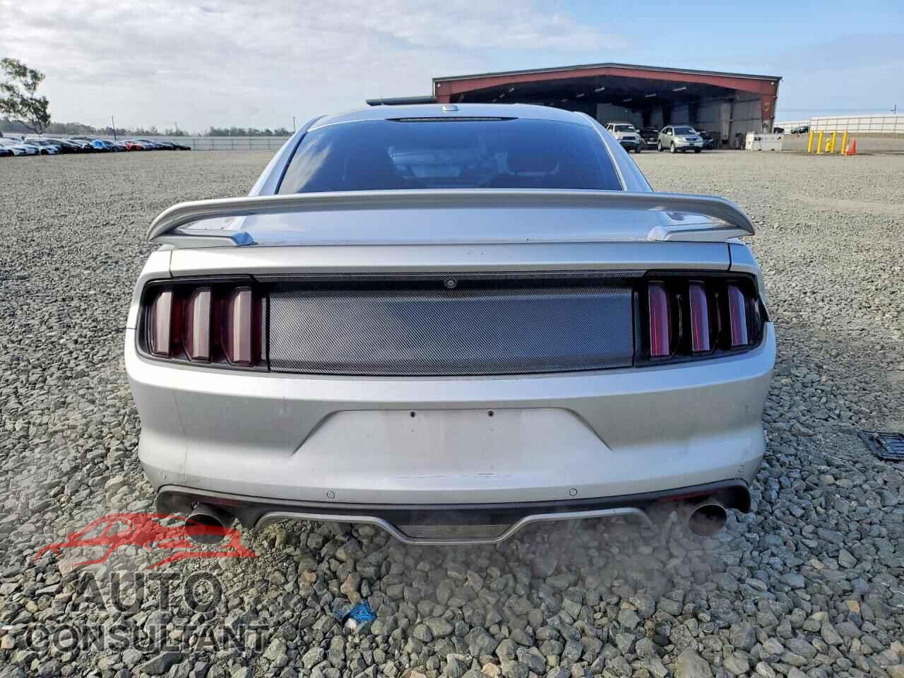 FORD MUSTANG 2017 - 1FA6P8CF3H5214344