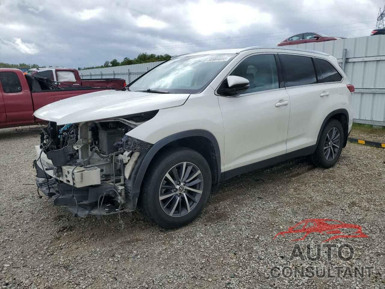 TOYOTA HIGHLANDER 2019 - 5TDJZRFH5KS625795
