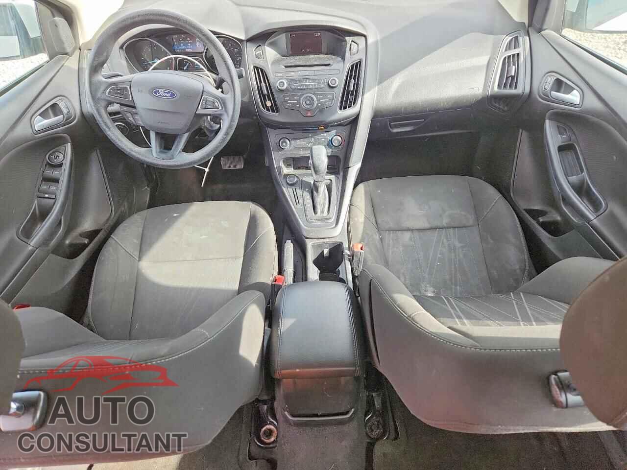 FORD FOCUS 2017 - 1FADP3F27HL304546