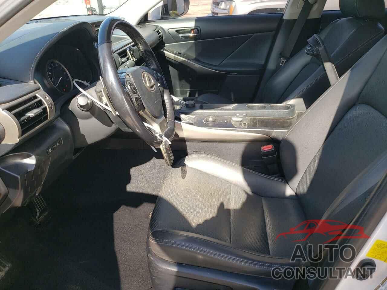 LEXUS IS 2016 - JTHBA1D27G5007806