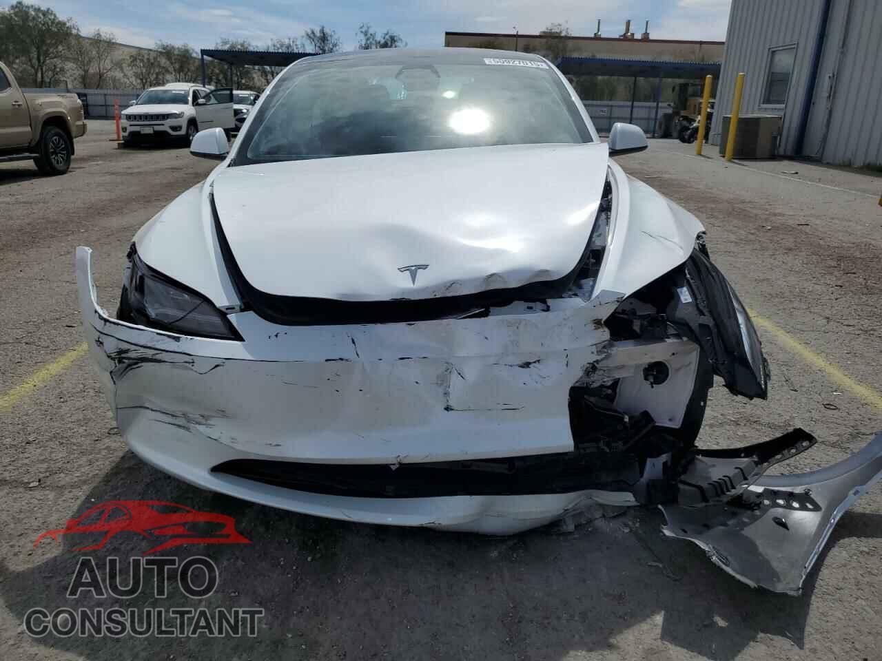 TESLA MODEL 3 2024 - 5YJ3E1EA6RF822676