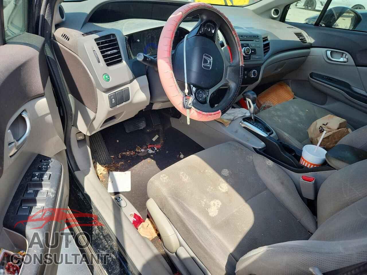 HONDA CIVIC 2012 - 2HGFB2F86CH606577