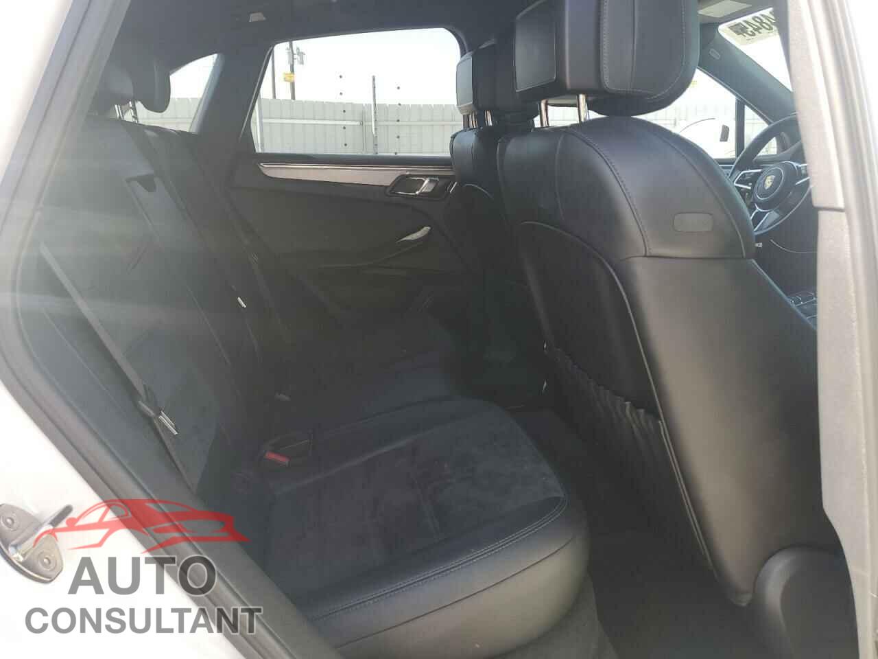 PORSCHE MACAN 2017 - WP1AG2A53HLB50098