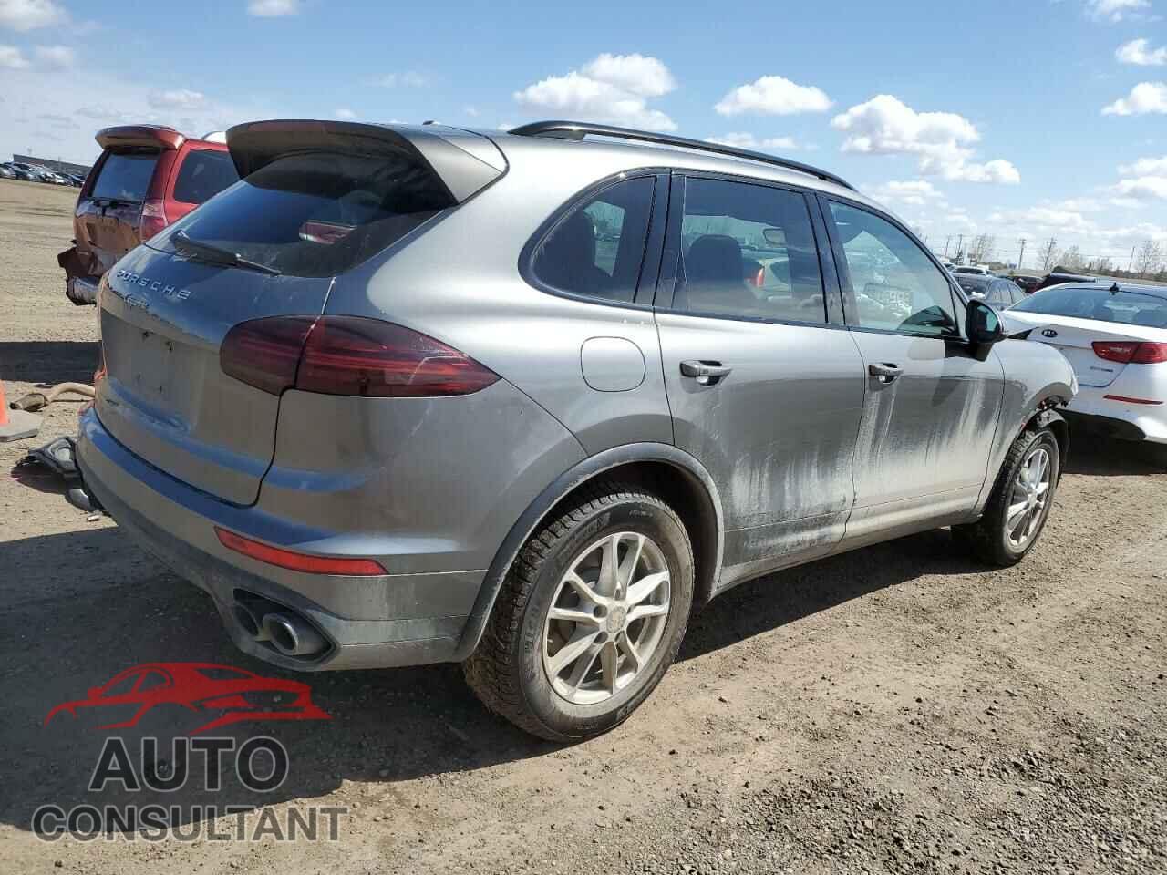 PORSCHE CAYENNE 2016 - WP1AA2A23GLA08730