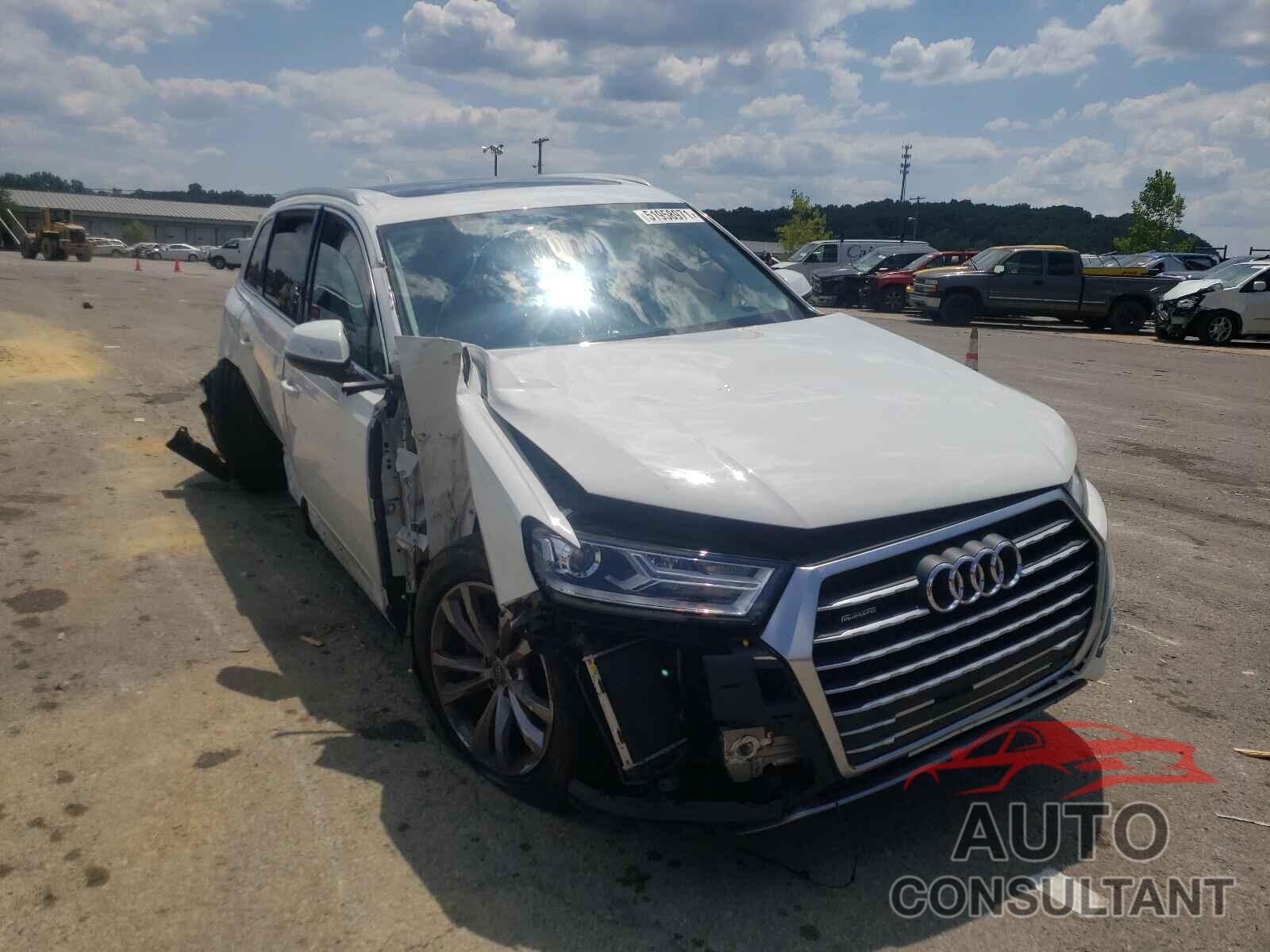 AUDI Q7 2018 - WA1LAAF77JD029195